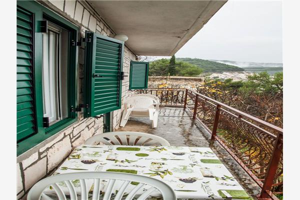 Apartment A1, for 5 persons