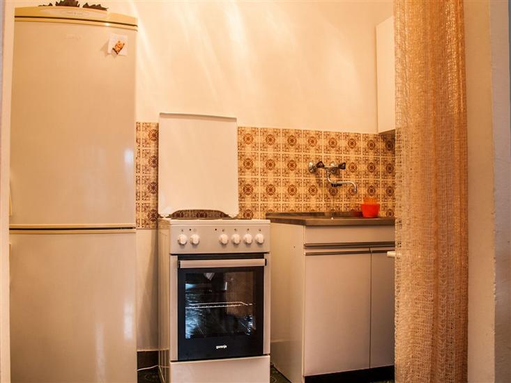 Apartment A1, for 5 persons
