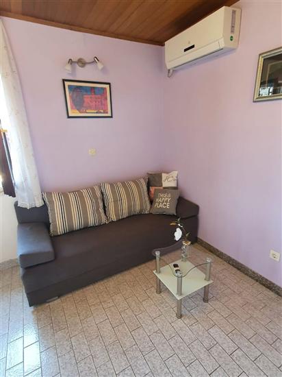 Apartment A2, for 3 persons