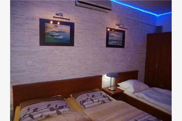 Apartment A1, for 3 persons