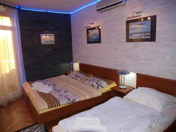 Apartment A1, for 3 persons