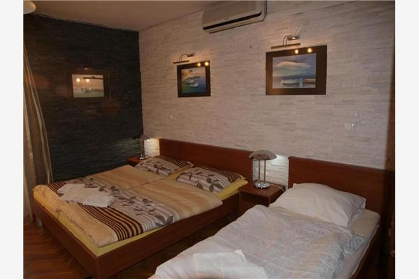 Apartment A1, for 3 persons