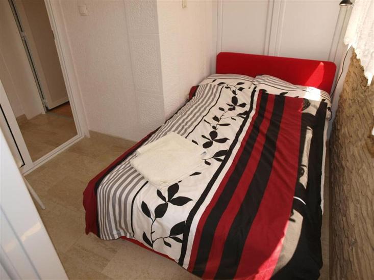 Apartment A2, for 5 persons