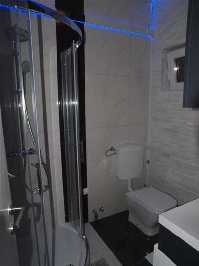 Apartment A2, for 5 persons