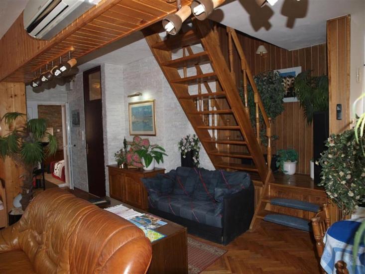 Apartment A3, for 6 persons