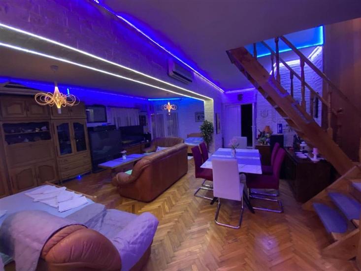 Apartment A3, for 6 persons