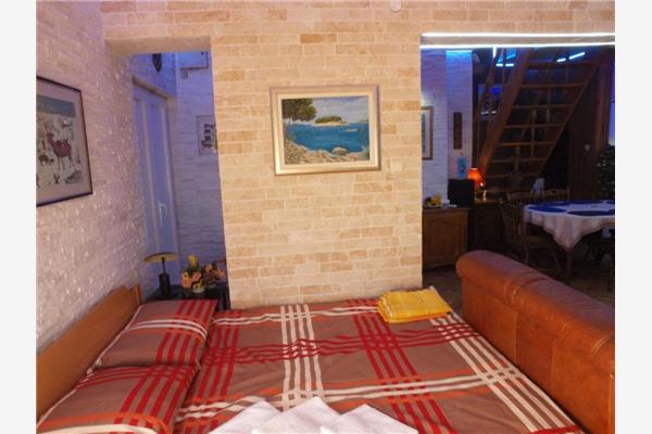 Apartment A3, for 6 persons