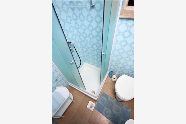 Apartment A2, for 6 persons