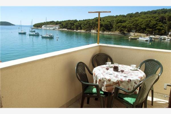 Apartment A1, for 3 persons