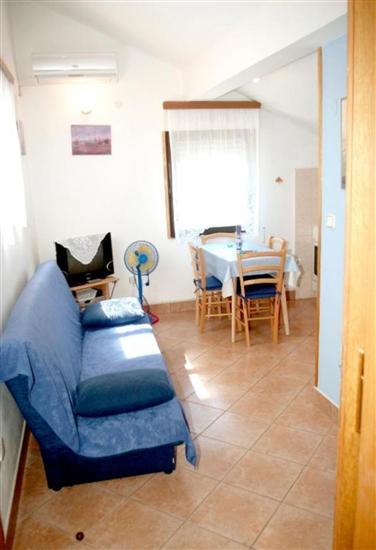 Apartment A1, for 3 persons