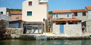 Apartment - Prvic Luka - island Prvic