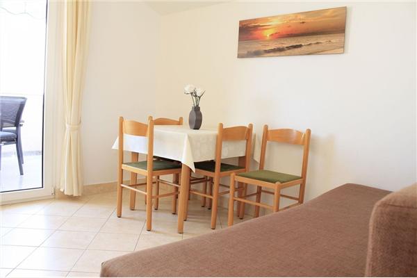 Apartment A2, for 4 persons