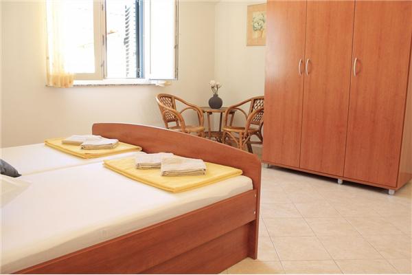 Apartment A2, for 4 persons