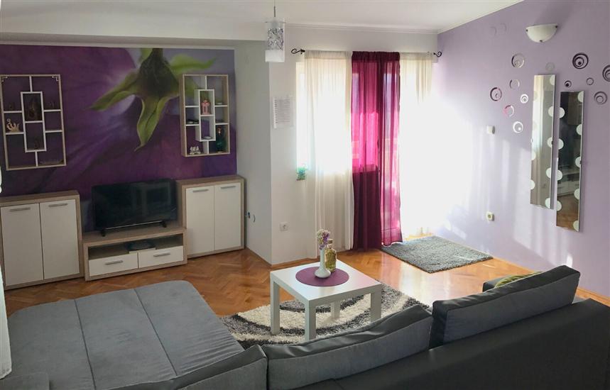 Apartment A7, for 5 persons