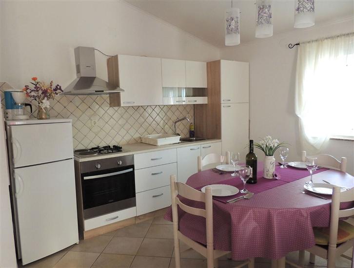 Apartment A7, for 5 persons