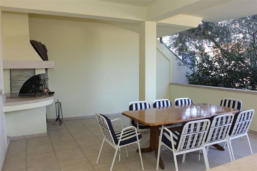 House K1, for 10 persons