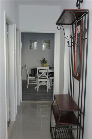 House K1, for 10 persons