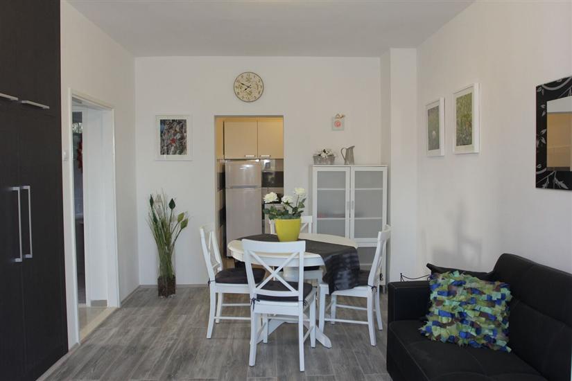 House K1, for 10 persons