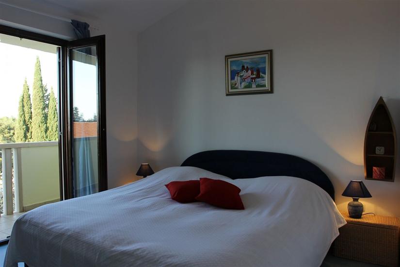 House K1, for 10 persons