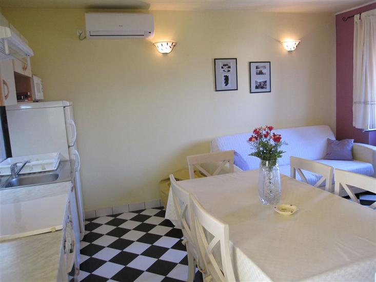 Apartment A1, for 4 persons