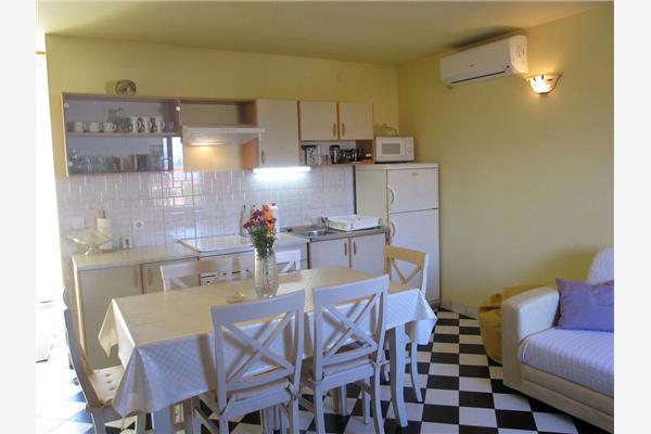 Apartment A1, for 4 persons