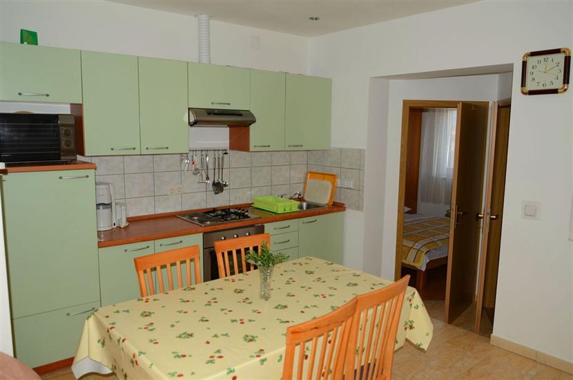 Apartman A2, na 5 osebe