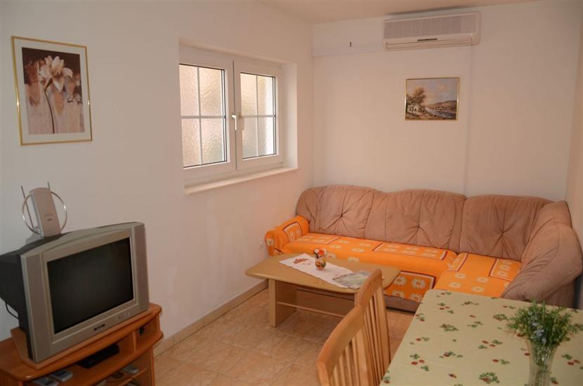 Apartman A2, na 5 osebe