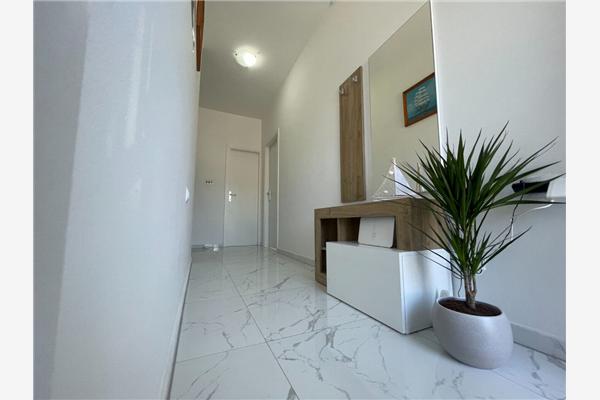 Apartment A1, for 6 persons