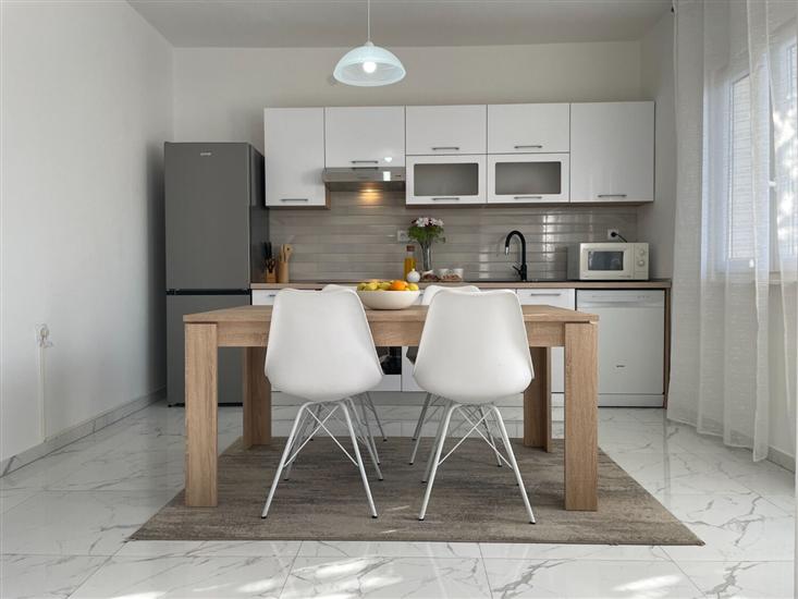 Apartment A1, for 6 persons