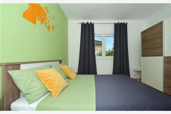 Apartment A1, for 6 persons