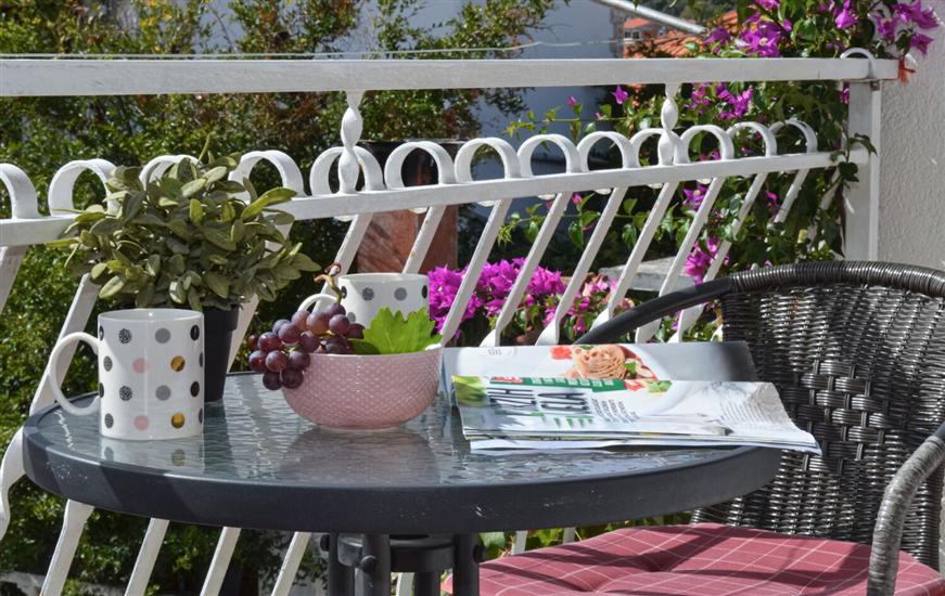 Apartment A2, for 3 persons