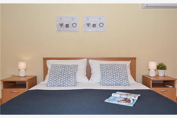 Apartment A2, for 3 persons