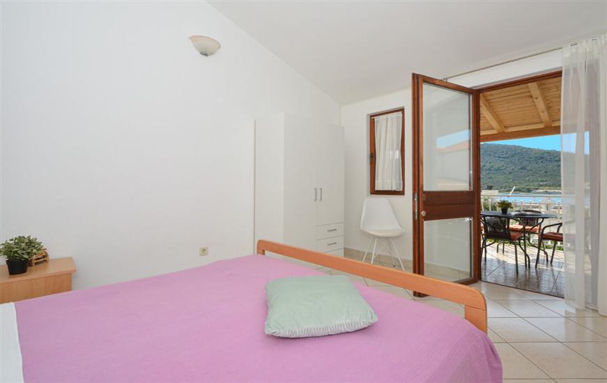 Apartment A3, for 5 persons