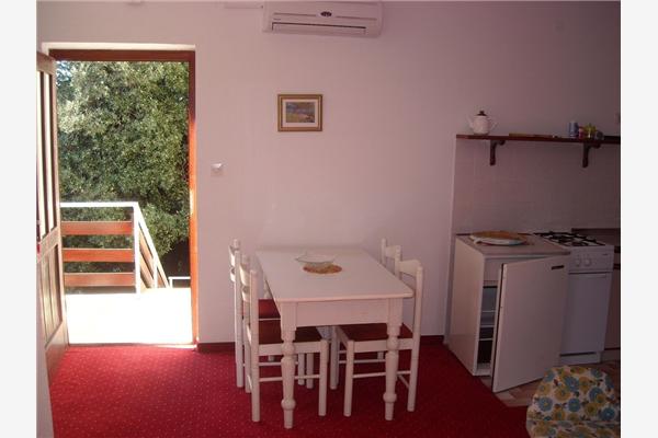 Apartment A4, for 4 persons