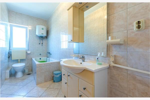 Ferienwohnung A1, für 5 Personen