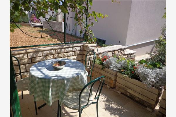 Apartment A1, for 3 persons