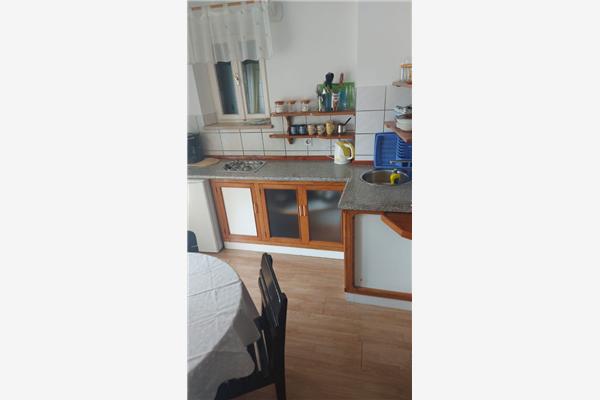 Apartment A6, for 3 persons