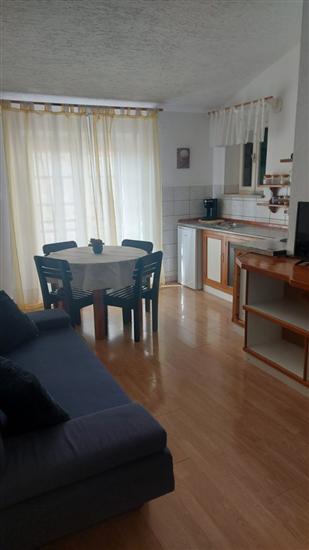 Apartment A6, for 3 persons