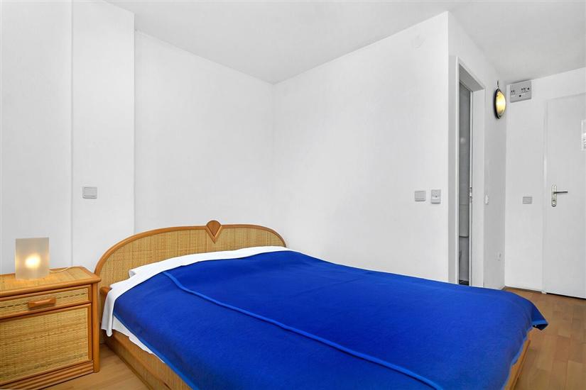 Room S9, for 2 persons