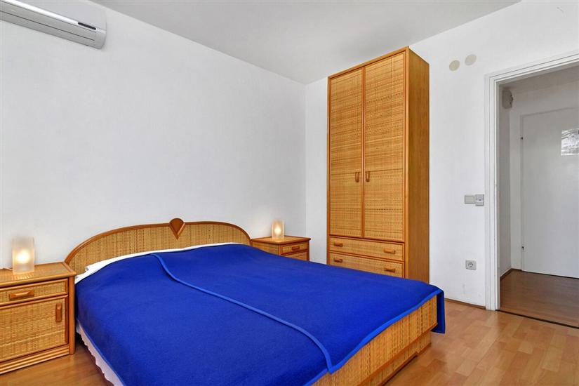 Room S11, for 2 persons