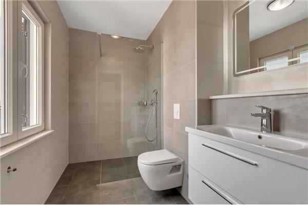 Room S14, for 4 persons