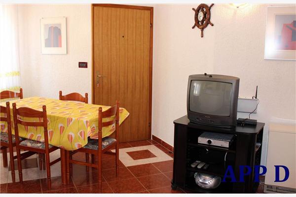Apartment A4, for 5 persons