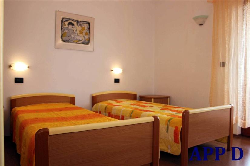 Apartment A4, for 5 persons