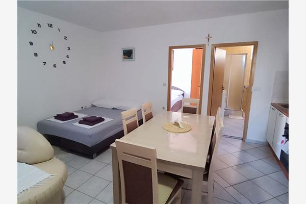 Apartment A1, for 4 persons