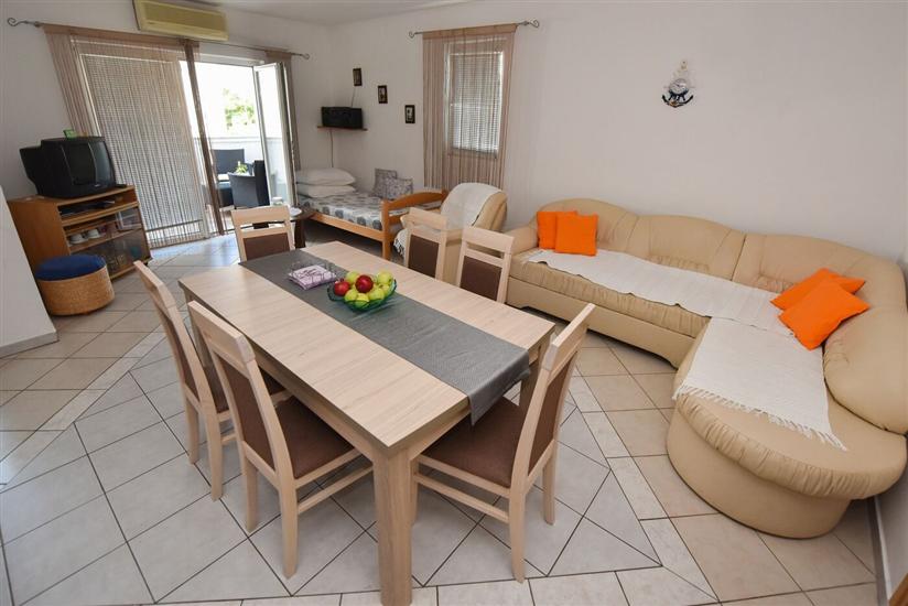 Apartment A1, for 4 persons