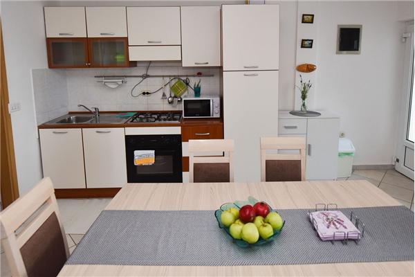 Apartment A1, for 4 persons