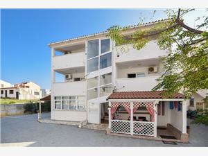 Appartement Les îles de Dalmatie du Nord,RéservezKetyDe 107 €