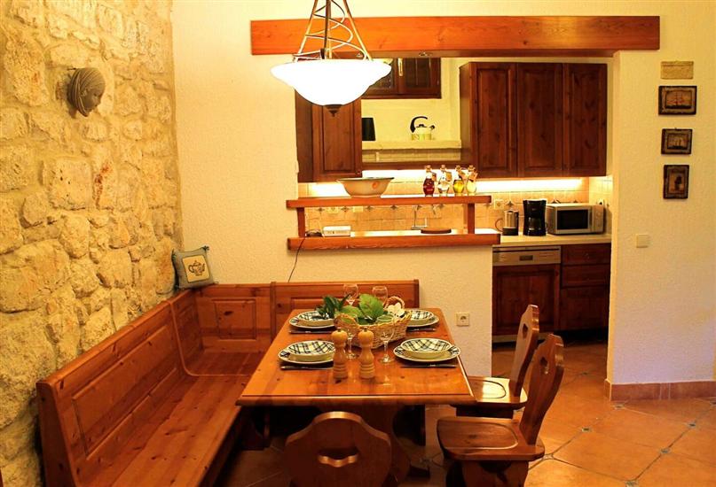 House K1, for 9 persons