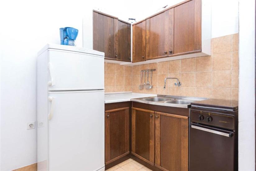 Apartment A4, for 5 persons