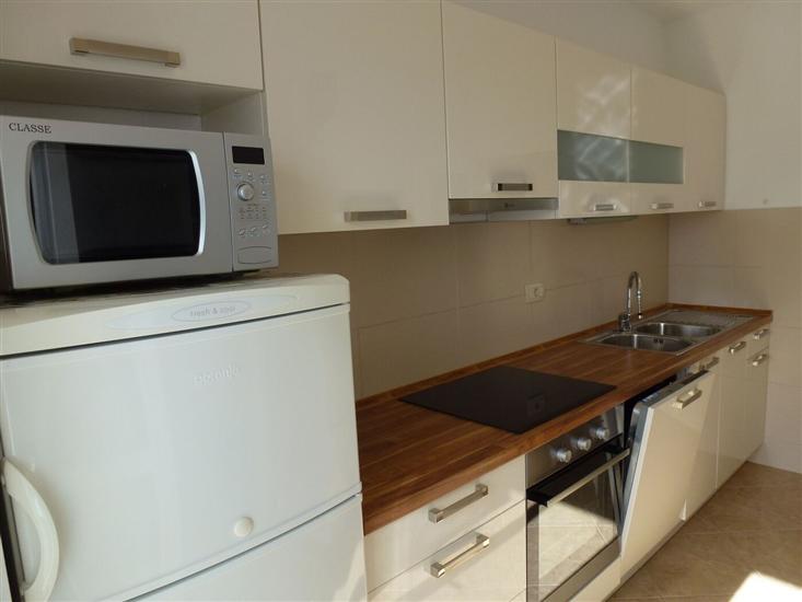 Apartment A1, for 8 persons
